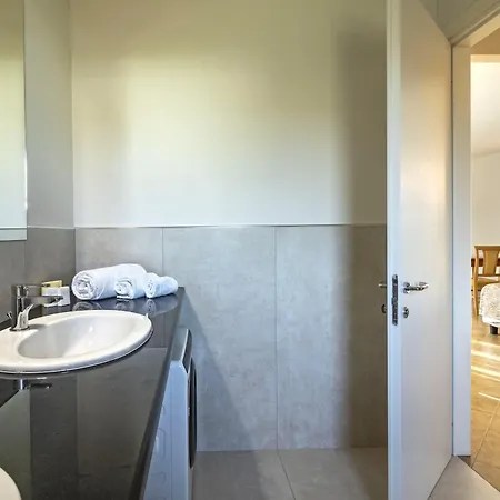 Del Borgo 3* Όλμπια